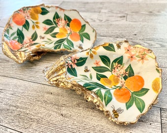 Florida Oranges Oyster Shell Ring Dish, Trinket Dish, Coastal Decor, Decoupage Jewelry Tray, Unique Gift, Bridesmaid Gift