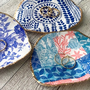 Oyster Shell Trinket Dish, Handmade Decoupaged Ring Dish, Spoon Rest, Coastal Decor, Decoupage Tray, Unique Gift