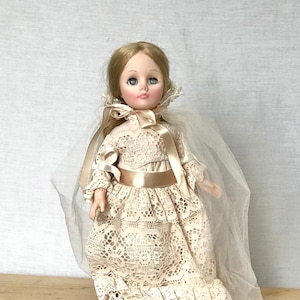 Vintage Effanbee 1976 Victorian Doll Wedding Girl Cute Collection Exclusive Blonde Hair Blue Eyes Gold Plastic Edwardian Creepy Scary Haunt
