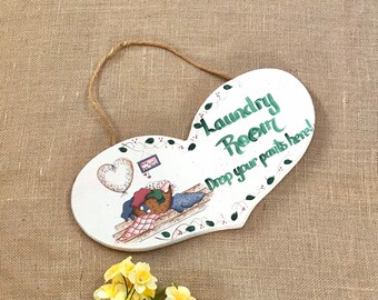 Vintage Hand Painted Kitschy Laundry Room Sign Wooden Drop Your Drawers Pants Here! Cute Funny Grandmas Wall Hanging Decoration Sign Decor