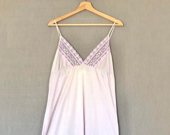 Lavender Purple Slip Gown Floral Lingerie Dress Long Floor Length Sleeping Sleep Nightgown Prairie Embroidered Floral Vintage Size L Large