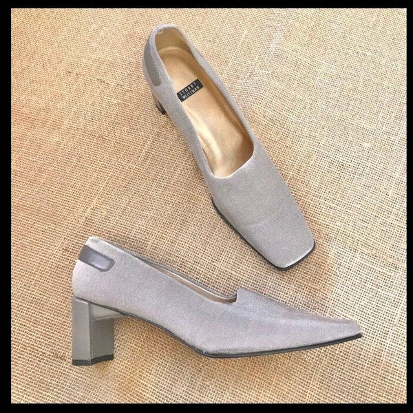 Vintage Stuart Weitzman Block Heels Square Toe Size 7.5 B Low Kitten Heel Business Office Shoes Classy Chic Retro Grey Slip On Womens