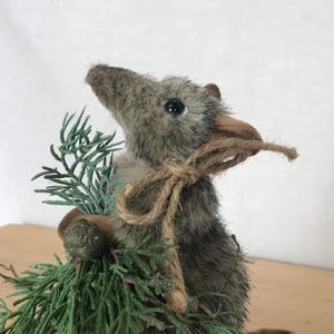 Wee Grey Mouse Plushie Realistic Stuffed Mouse Stuffed Animal Toy Decor Grey Mouse Rat Cute Decor Decoration Small Primitive Pine Needle