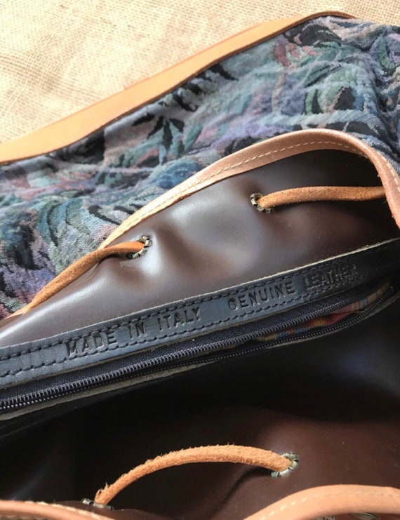 Vintage Leather Crossbody Bag Satchel Made in Ita… - image 9