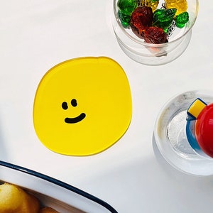 Bumpy Smile Acrylic Coaster | Cute Coaster | Office Desk Decor | Coffee Home Cafe | Aesthetic Cute Gift|Home Decor Accessories|Coworker Gift