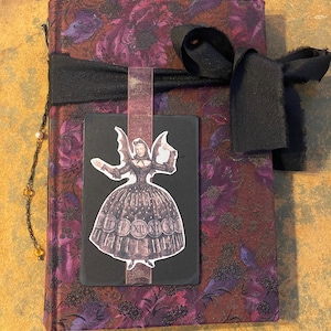 Vintage Witch & Roses Junk Journal (Gothic Halloween)