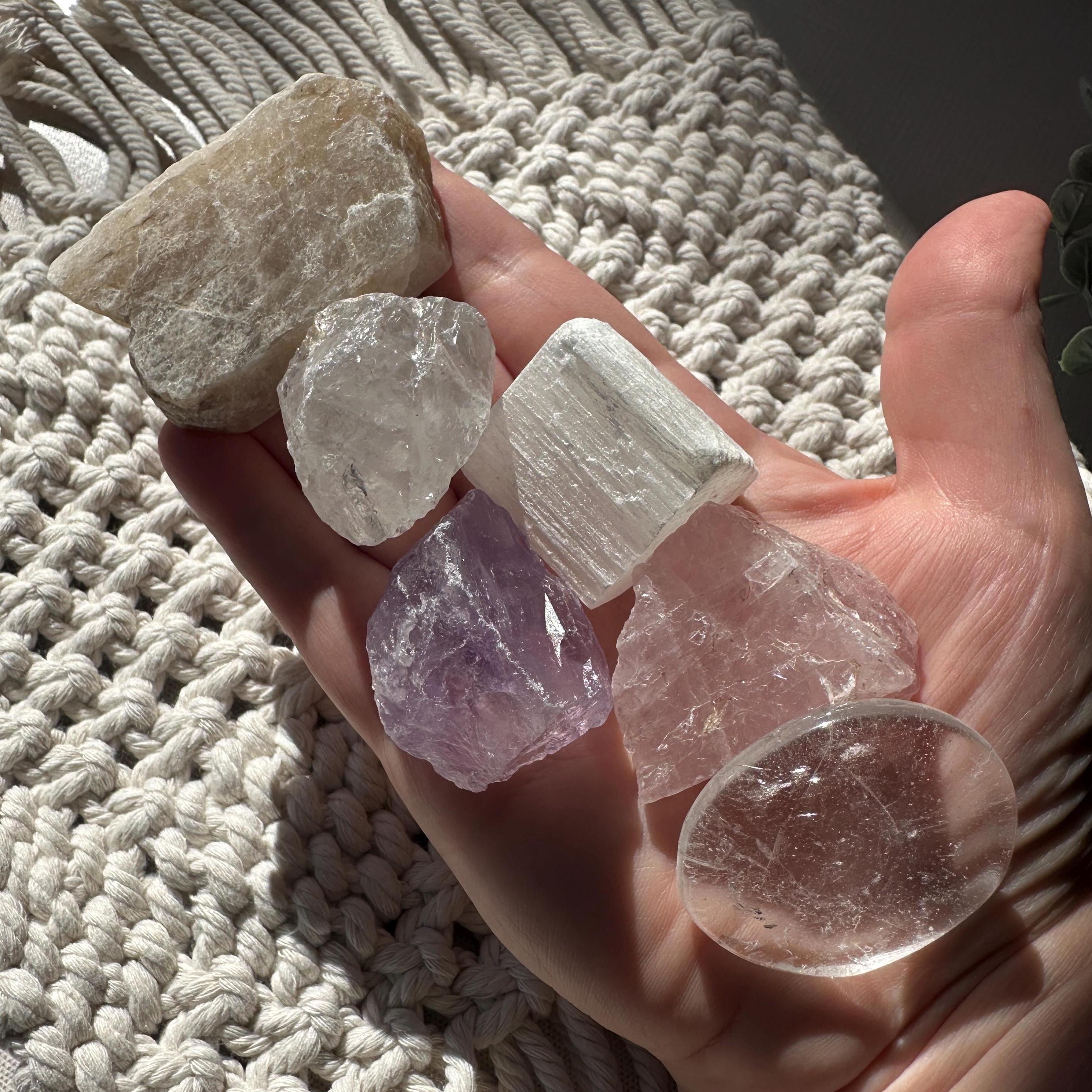 Kit de cristales Sleep to Dream: piedra lunar, amatista, cuarzo rosa, cuarzo transparente, selenita. Regalo de conjunto de cristales. Lote de cristales.