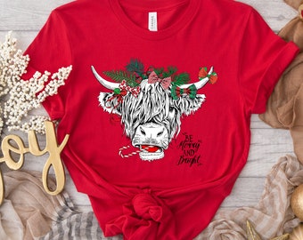 Be Merry and Bright Shirt, Highland Cow Vector T-shirt, Christmas Cow Sweatshirt, Western Christmas Sweater, Merry Christmas Heifers Shirt