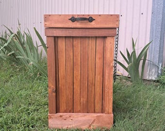 Rustic Wood 13 Gallon Kitchen Trash Can