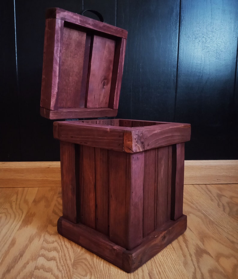 Rustic RV Trash Bin, Wood Trash Bin, Small Space Storage, Trash Can With Lid, Bathroom Trash Bin