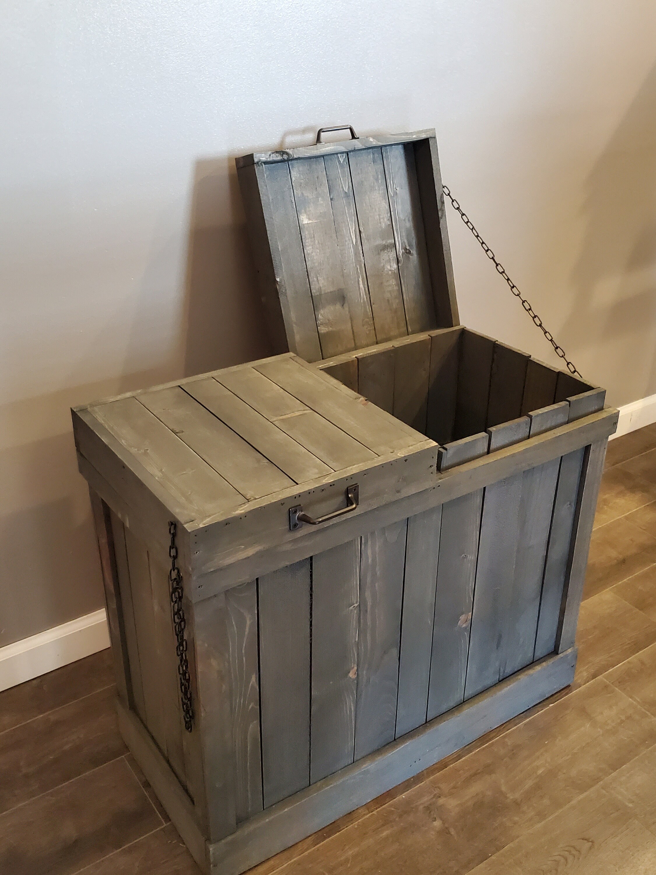 Armoire poubelle inclinable de 13 gallons avec France