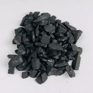 Shungite Elite grezza per acqua / Shungite Fullerene C60 / Cristallo di Shungite Elite 98% carbonio / Pietra nobile di Shungite Elite dalla Carelia