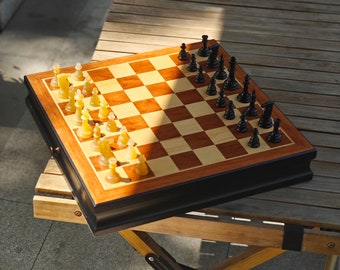 Handmade Agate Marble Chess Set: Black & White Pieces