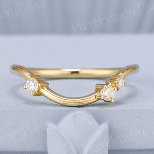 Curved Diamond Curved Wedding Band Three Stone Band Solid Yellow Gold Ring Minimalist Round Moissanite Stackable Band for Her Custom Gift