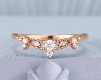 Vintage Milgrain Curved Wedding Band Round Diamond Stackable Band for Women Unique Moissanite Chervon Band Custom Anniversary Band Art Deco