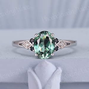 Vintage 1.8ct Green Sapphire Engagement Ring Oval Minimalism Wedding Ring Solid Gold Diamond Cluster Ring Anniversary Handmade Gift