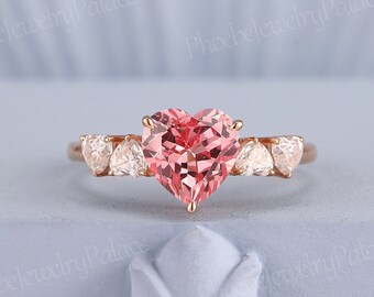 Art-Deco-Herz geschnitten Pfirsich rosa Saphir Verlobungsring Rose Gold Einzigartige Fünf Stein Liebe Ringe für Frauen Moissanite Jahrestag Geschenk für Sie