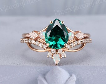 Unique Pear Cut Emerald Engagement Ring Set Minimalist Wedding Rings for Women Gold Moissanite Opal Cluster Ring Handmade Anniversary Gift