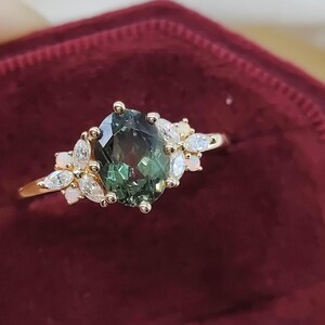 Vintage Green Sapphire Engagement Ring Unique Natural Opal Wedding Ring Art Deco Moissanite Cluster Diamond Rings for Women Anniversary