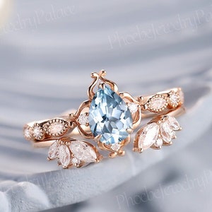 Unique Pear Cut Aquamarine Engagement Ring Set Dainty Art Deco Rose Gold Wedding Rings Vintage Moissanite Curved Matching Wedding Band