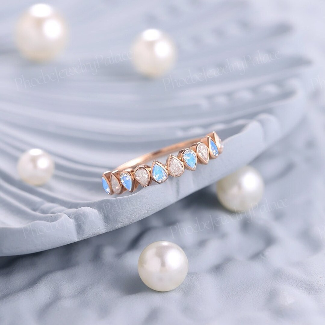 Delicate Moonstone Wedding Rings Unique Pear/tear Drop Gem Ring ...