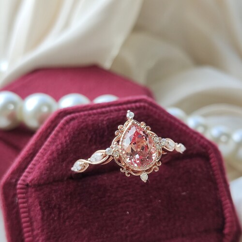 Vintage Pink Sapphire Engagement Ring Delicate Pear Wedding Rings for Women Solid Gold Halo Filigree Ring Handmade Gift for Her Anniversary