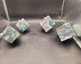 Crystal cube