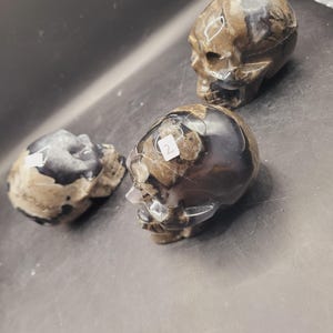 Volcano agate skull