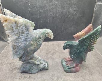 Crystal eagle carving
