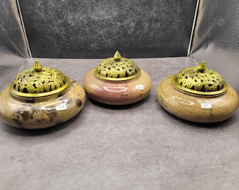 Picture jasper bowl with lid