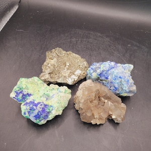 Crystal specimen set