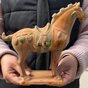 Collect Old Chinese Ceramic Tang Sancai Pottery War-horse Statue,Ancient China Tang Horse porcelain carved home Feng Shui Decor zodiac gift