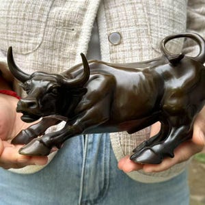 Copper Wall Street Bull Statue Sculpture, Brass Zodiac Cow Ox Statuette Figurine Modern Home Decor Office Lucky Feng Shui Ornaments Crafts 6