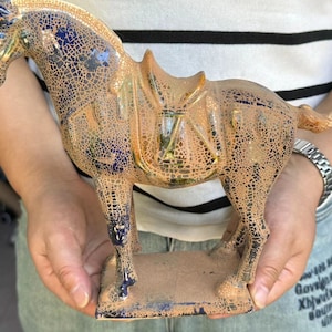 Old Chinese Ceramics Tang Sancai Pottery War-horse Statue, Ancient China Tang Horse porcelain carved Feng Shui Decor zodiac horse ornament .