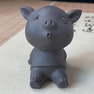 Lovely Ceramic pig Sculpture for Tea Lovers and Animal Enthusiasts cute pig  Figurine cute Animal home Ornament Yixing Zisha  clay  tea pets