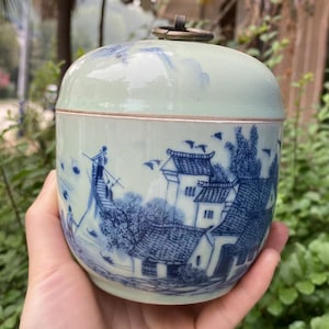 Vintage VTG ceramic jar tea caddy , Pottery Coffee Jar Household Storage Tea Caddy Hand  Hongkong Local  Ceramic jar Tea caddy  Collection.