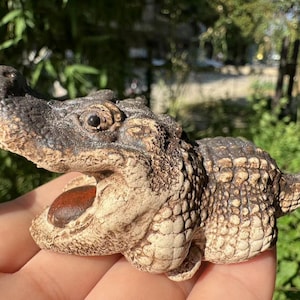 Whimsical Chubby Crocodile Ceramic Sculpture  for Tea Lovers and Animal Enthusiasts  Alligator Baby Figurine Animal Statue Ornament tea pet.