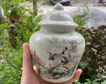 Ceramic Tea Jar,Tea Canister Flower Pot,Floral Arrangement Decorative Temple, Bird pattern tea caddy, Asian Antique Home Collection Ornament
