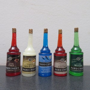 5 pcs Miniature Liqueur Bottle  1:6 scale Fashion doll size Miniature Whiskey Bottle Wine bottle Food Miniature Doll size Beer