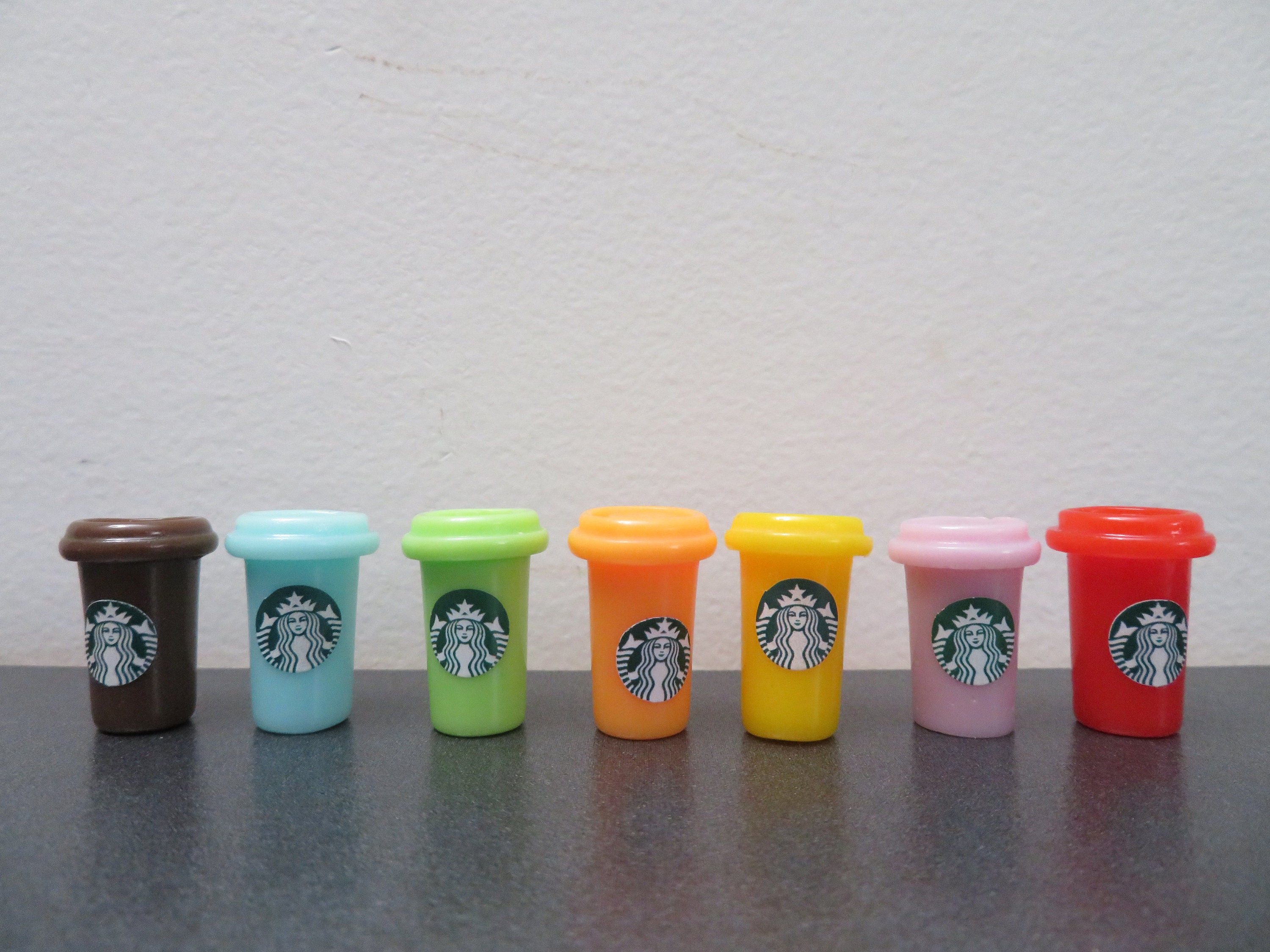 Mixed Lot of 5 Miniature Variety Starbucks To Go Cups Mugs Dollhouse  Accessories