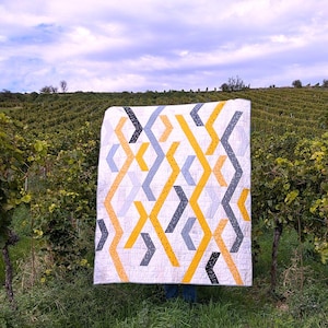 Zigs and Zags Quilt (PDF Pattern)