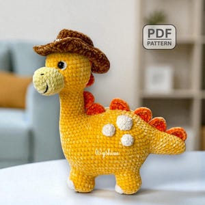 Patrón de ganchillo Brontosaurio vaquero: Dinosaurio Amigurumi Plushie (Descargar PDF)