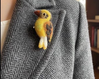 Bird brooch handmade needle felted