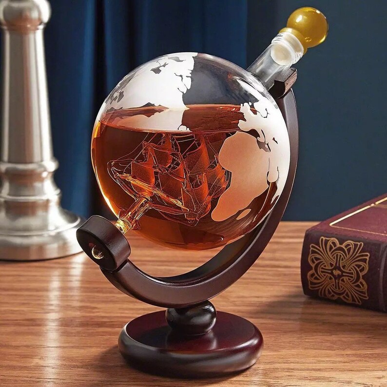 850ml World Globe Decanter and Glass Set Liquor Sailboat Vodka Shot