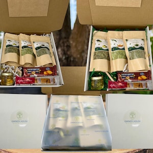 Herbal Tea Gift Box Set – Florida Grown 1oz Tea Leaves & Honey | Handmade Gift | Unique, One-of-a-Kind | Pick A Custom Theme| Free Shipping