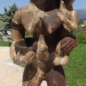 Yombé Pfemba maternity statuette from Congo DRC