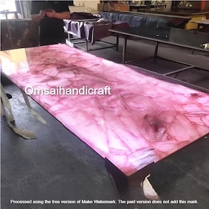 Exquisite Pink Rose Quartz Table Top Home Trendy Crystal Accents for Interiors Healing Crystal Accent Piece for Housewarming Decors
