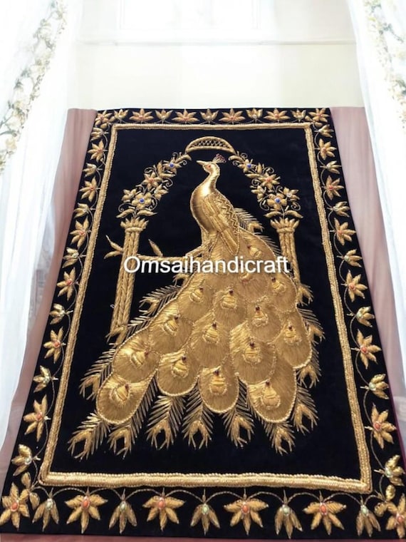 インド刺繍 壁掛け タペストリー 金糸 Peacock Design インド刺繍 壁掛け タペストリー 金糸 Peacock Design 購入