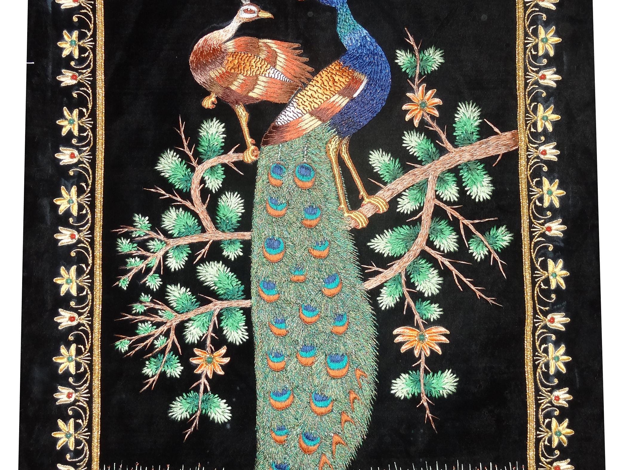 インド刺繍 壁掛け タペストリー 金糸 Peacock Design インド刺繍 壁掛け タペストリー 金糸 Peacock Design