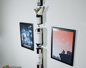 Gecko Bricks Apollo Saturn V 3D Printed Wall Mount Display Stand for LEGO Set 21309 & 92176